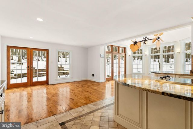 7044 ELY RD, New Hope, PA 18938