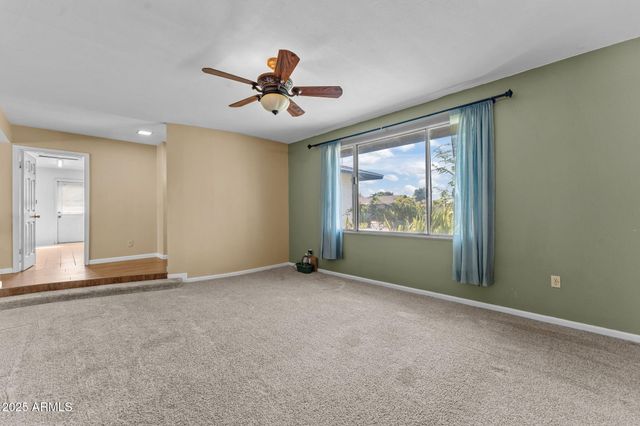 5244 W WALTANN Lane, Glendale, AZ 85306