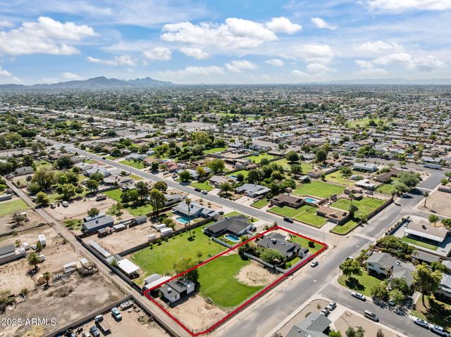 5244 W WALTANN Lane, Glendale, AZ 85306