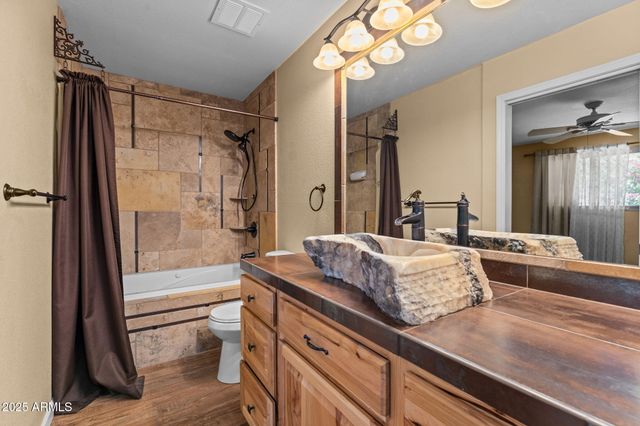 5244 W WALTANN Lane, Glendale, AZ 85306