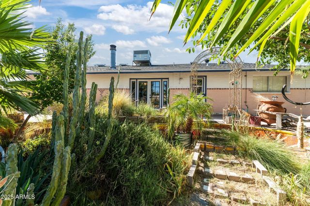 5244 W WALTANN Lane, Glendale, AZ 85306