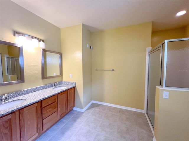 8436 SW 77TH AVENUE, Gainesville, FL 32608