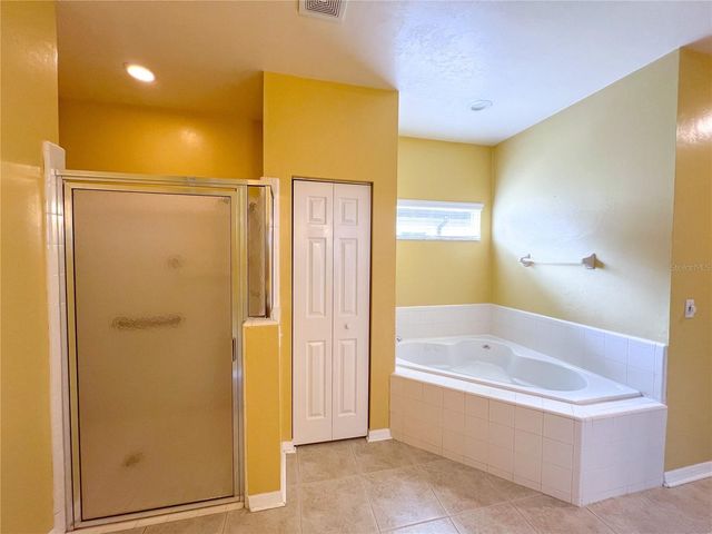 8436 SW 77TH AVENUE, Gainesville, FL 32608