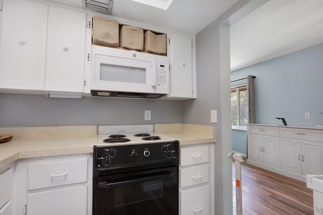 312 Southwind Drive 208, North Palm Beach, FL 33408