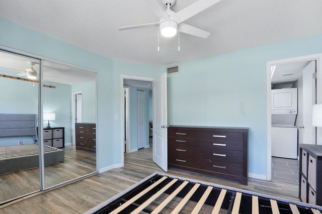 312 Southwind Drive 208, North Palm Beach, FL 33408