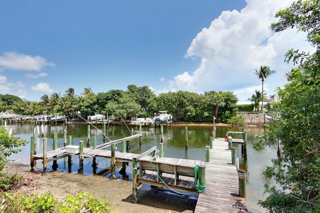 312 Southwind Drive 208, North Palm Beach, FL 33408