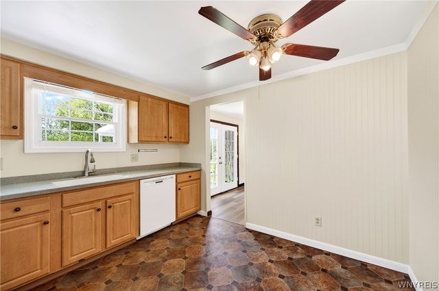 228 Gregory Place, Grand Island, NY 14072