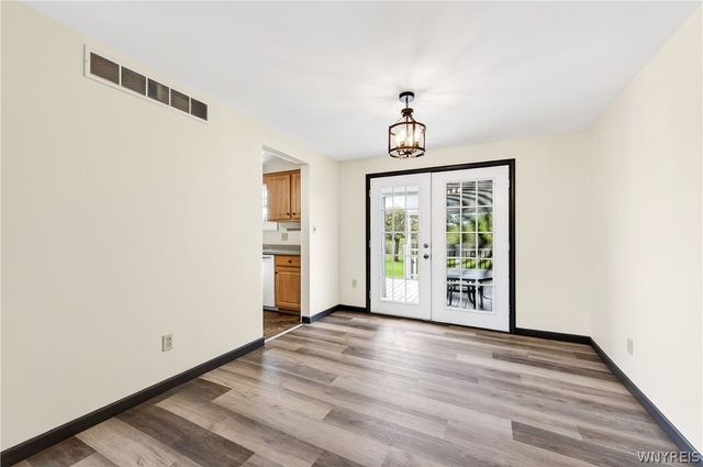 228 Gregory Place, Grand Island, NY 14072