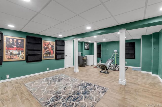 11 Koch Place, Carle Place, NY 11514