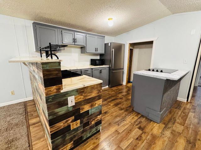 14556 N Red Bud Trail N Lot 83, Buchanan Twp, MI 49107