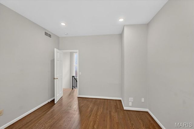 4538 Pershing Place, St Louis, MO 63108
