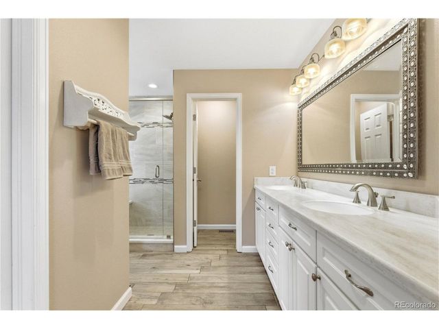 2679 S Howell St, Lakewood, CO 80228