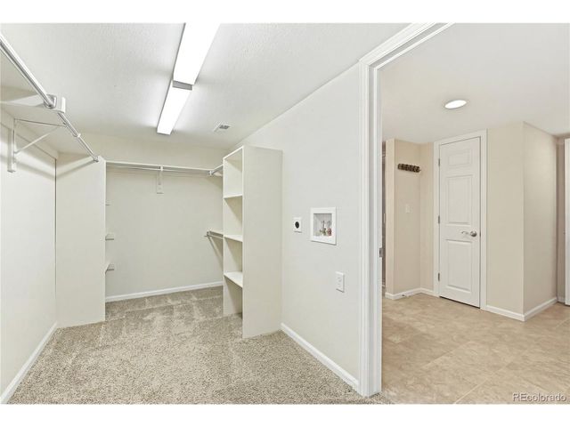 2679 S Howell St, Lakewood, CO 80228