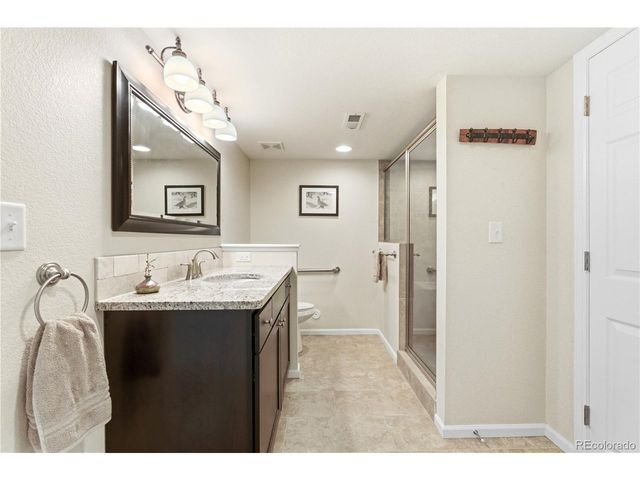 2679 S Howell St, Lakewood, CO 80228