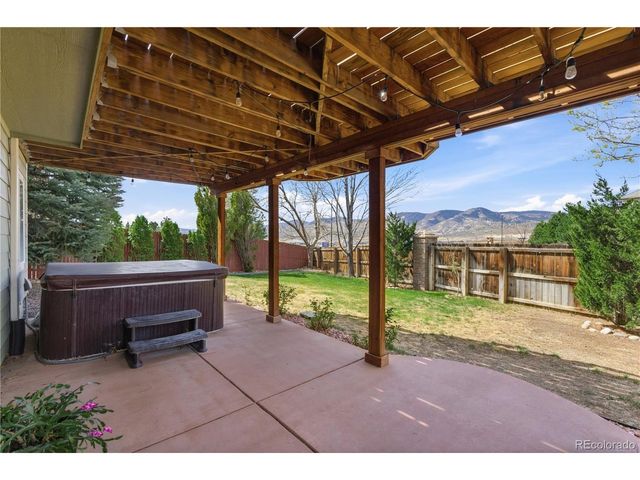 2679 S Howell St, Lakewood, CO 80228