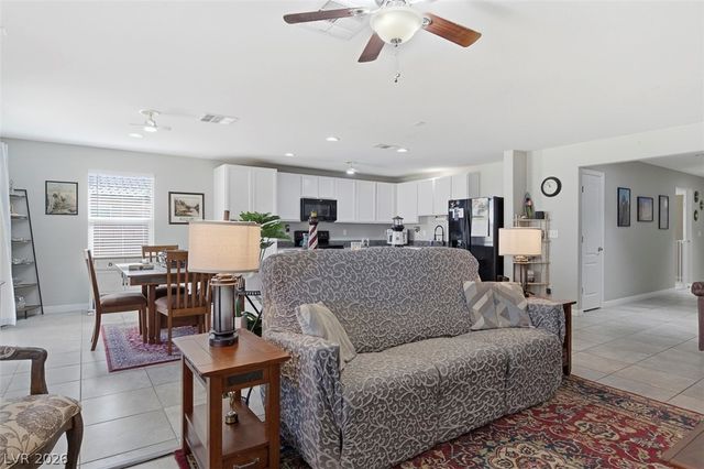 3882 East Chaffe Avenue, Pahrump, NV 89061