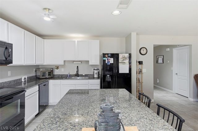 3882 East Chaffe Avenue, Pahrump, NV 89061