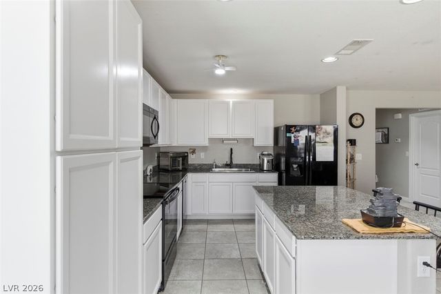 3882 East Chaffe Avenue, Pahrump, NV 89061