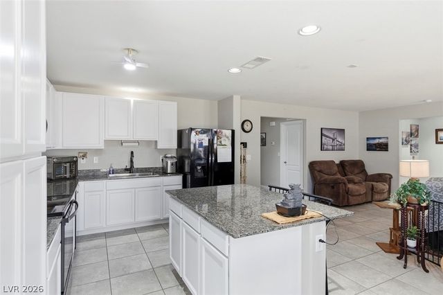 3882 East Chaffe Avenue, Pahrump, NV 89061