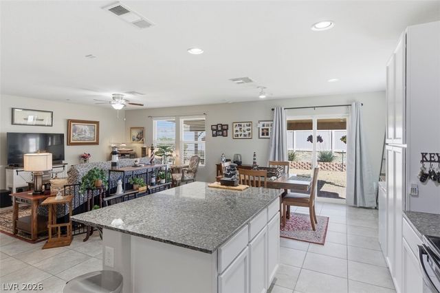 3882 East Chaffe Avenue, Pahrump, NV 89061