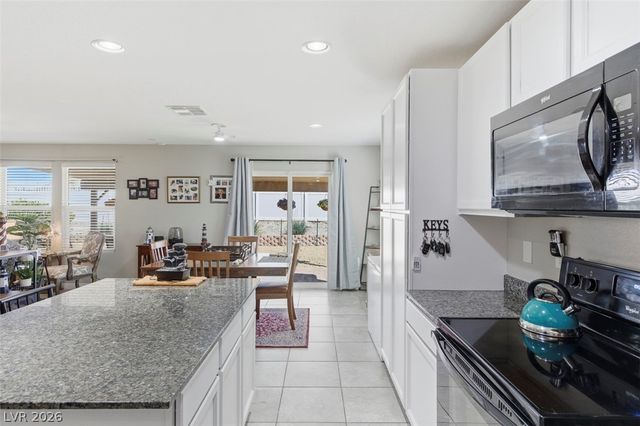 3882 East Chaffe Avenue, Pahrump, NV 89061