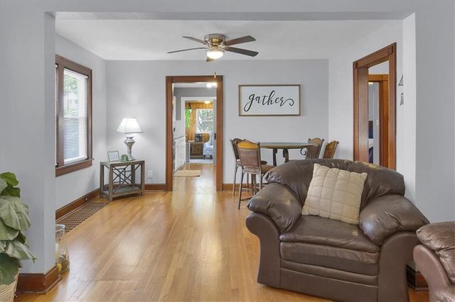 824 E 23rd Avenue, Kansas City, MO 64116