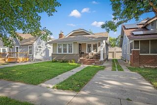 824 E 23rd Avenue, Kansas City, MO 64116