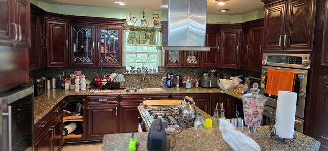 1N521 Mac Queen Dr Drive, West Chicago, IL 60185