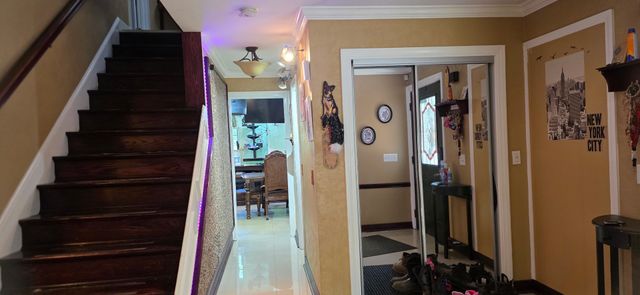 1N521 Mac Queen Dr Drive, West Chicago, IL 60185