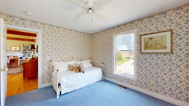 236 Gilson Lane, Ferrisburgh, VT 05473