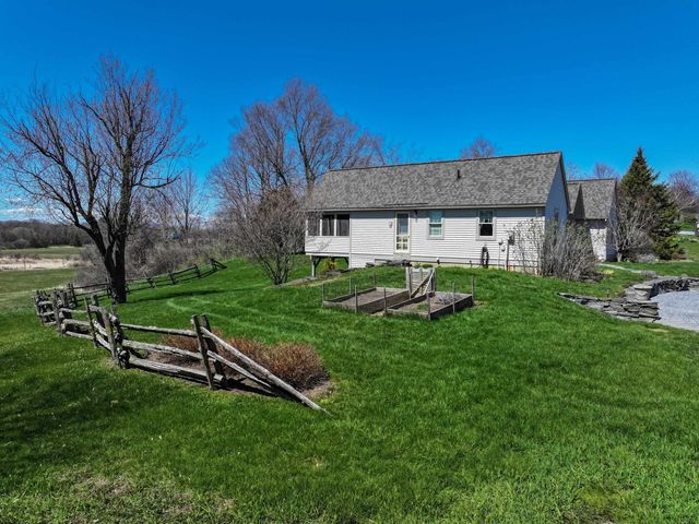 236 Gilson Lane, Ferrisburgh, VT 05473