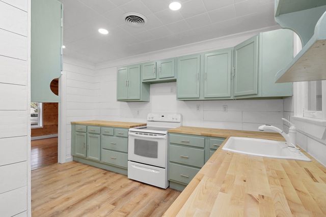 108 Miami St, Coleman, TX 76834