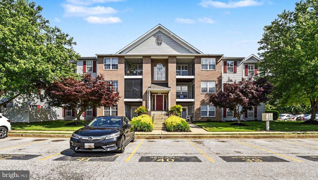 Image 1 of property listing at 3810 SUNNYFIELD CT #1B, Hampstead, MD 21074