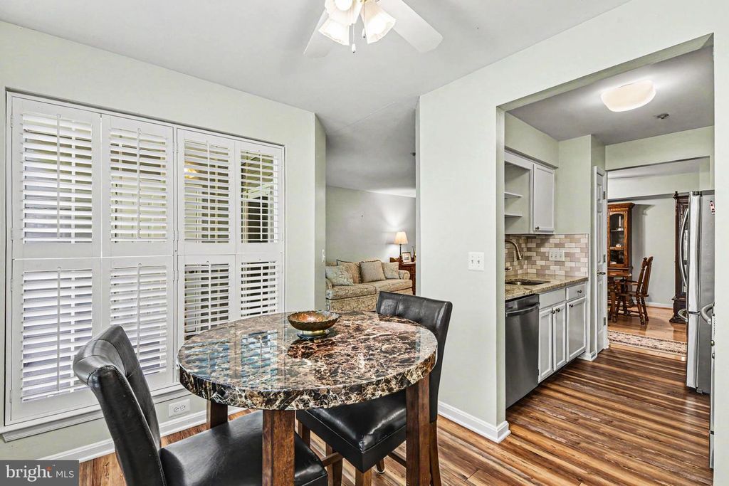 Image 10 of property listing at 3810 SUNNYFIELD CT #1B, Hampstead, MD 21074
