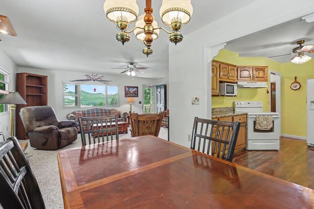 230 Rolling Acres Road, Hiawassee, GA 30546