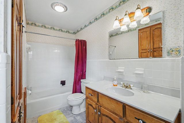 230 Rolling Acres Road, Hiawassee, GA 30546