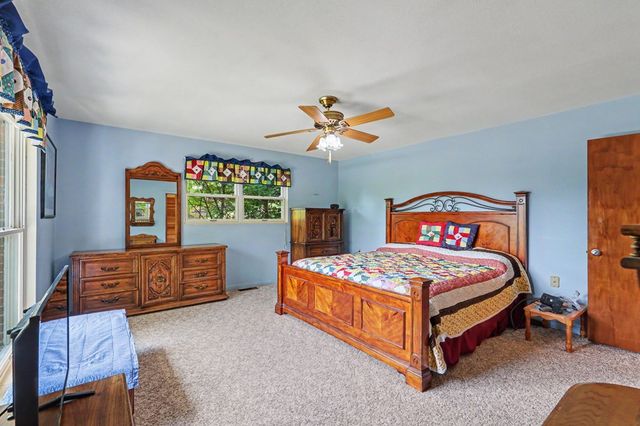 230 Rolling Acres Road, Hiawassee, GA 30546