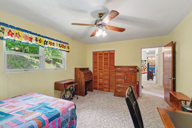 230 Rolling Acres Road, Hiawassee, GA 30546