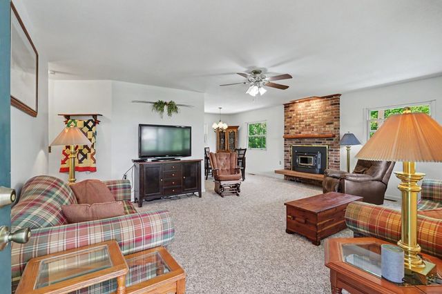 230 Rolling Acres Road, Hiawassee, GA 30546