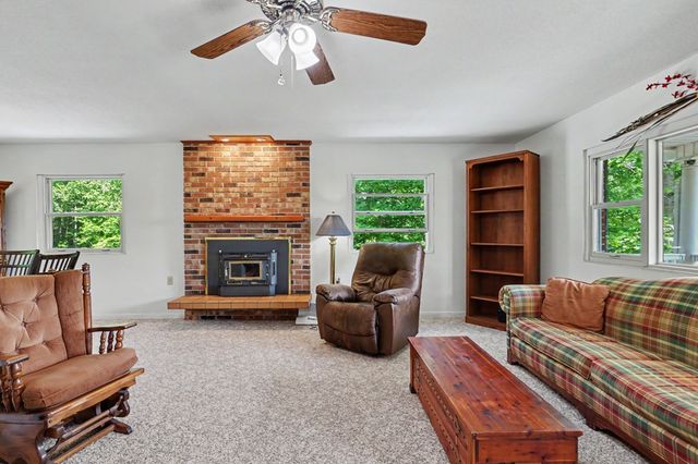 230 Rolling Acres Road, Hiawassee, GA 30546