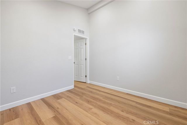 20066 Crestview, Canyon Country, CA 91351