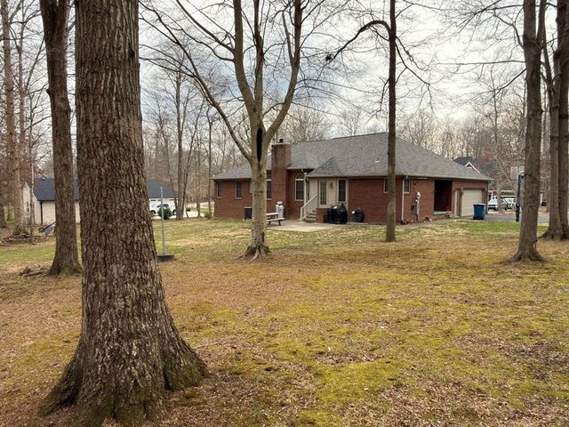 109 Shelby Lane, Stanford, KY 40484