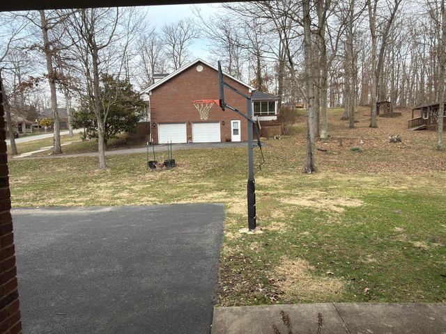 109 Shelby Lane, Stanford, KY 40484