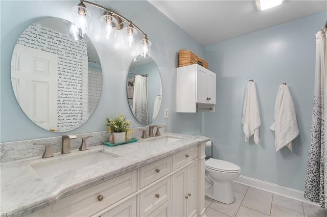 913 Woodview Ridge Trail, Lewisville, NC 27023
