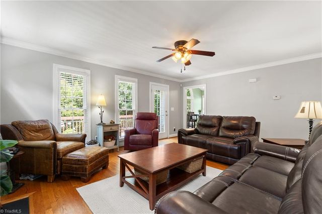 913 Woodview Ridge Trail, Lewisville, NC 27023