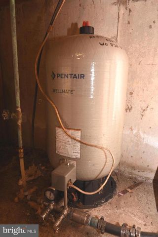 3288 SLIFER VALLEY RD, Riegelsville, PA 18077