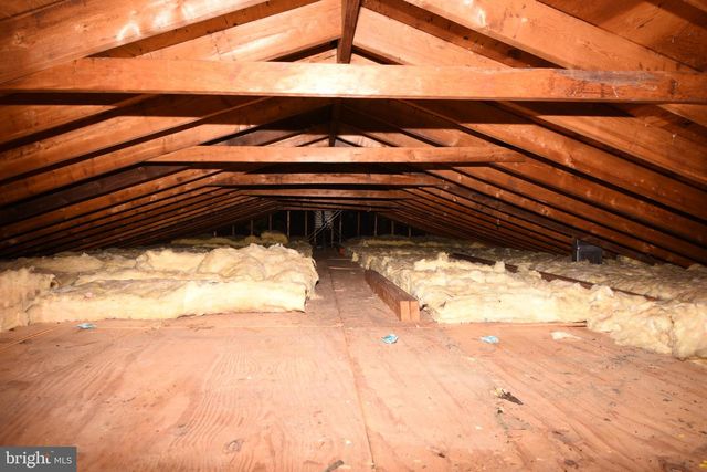 3288 SLIFER VALLEY RD, Riegelsville, PA 18077