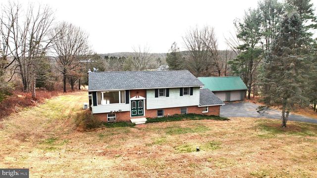 3288 SLIFER VALLEY RD, Riegelsville, PA 18077