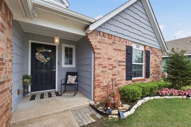 232 DP Newman Circle, Kiefer, OK 74041