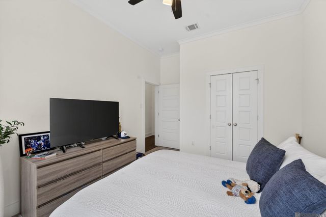 9963 Oak Colony Blvd, Baton Rouge, LA 70817